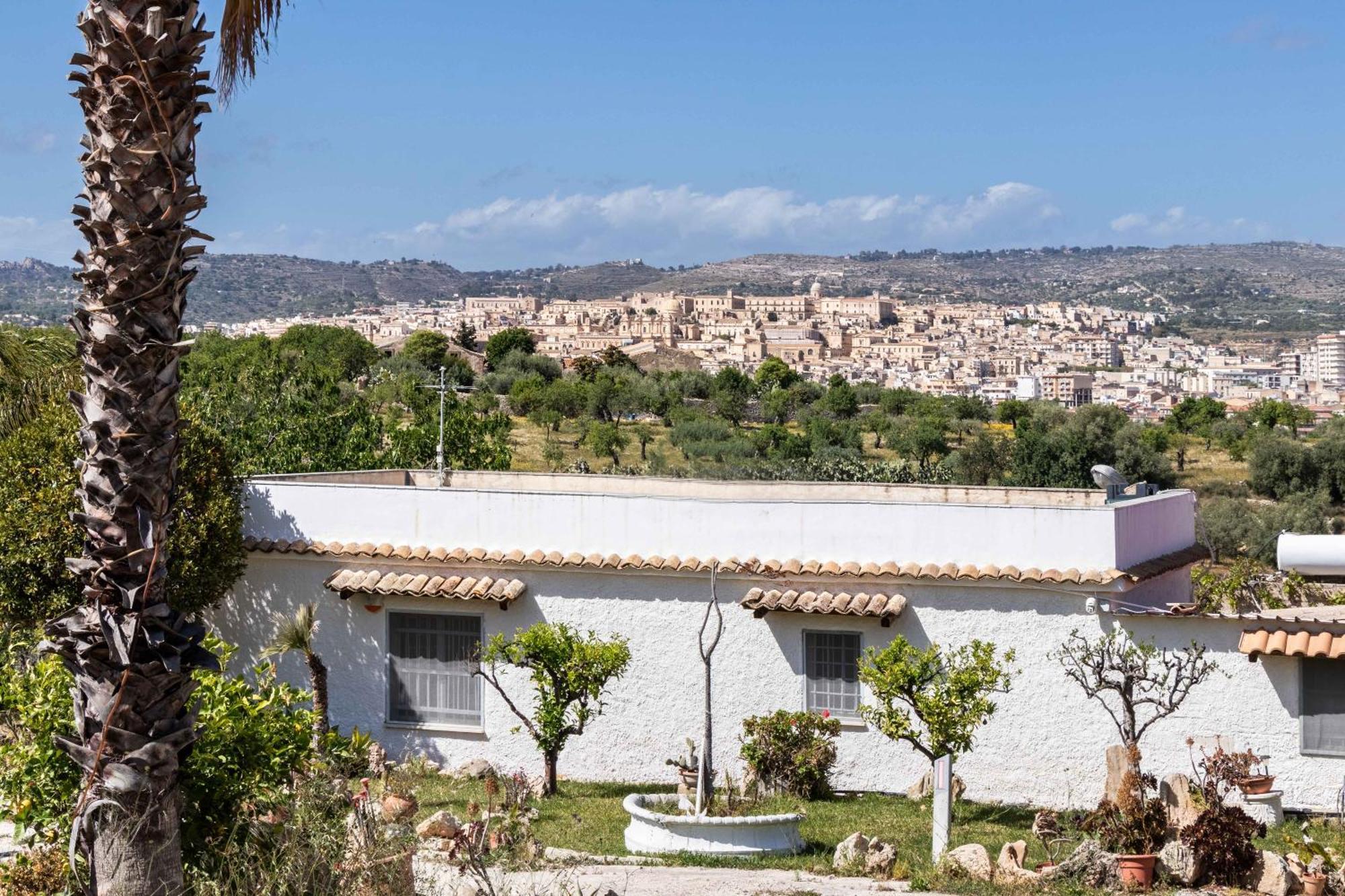 Villa Annamaria Noto Exteriér fotografie